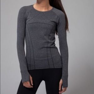 IVIVVA FLY TECH GREY LONG SLEEVE